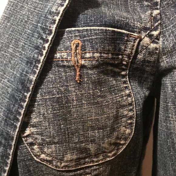 Blingy Jean Jacket - Picture 11 of 12